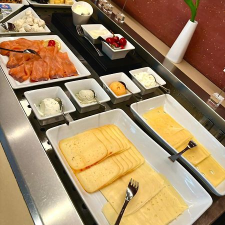 Spa Hotel Zedern Klang Hopfgarten in Defereggen Eksteriør billede