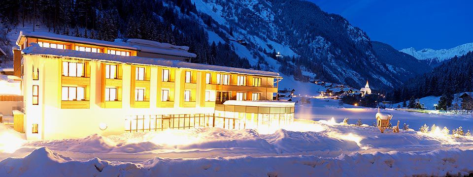 Spa Hotel Zedern Klang Hopfgarten in Defereggen Eksteriør billede